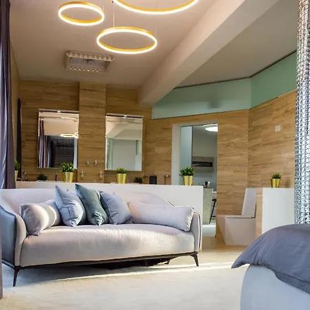 Thome Vlaicu Jacuzzi Cluj-Napoca
